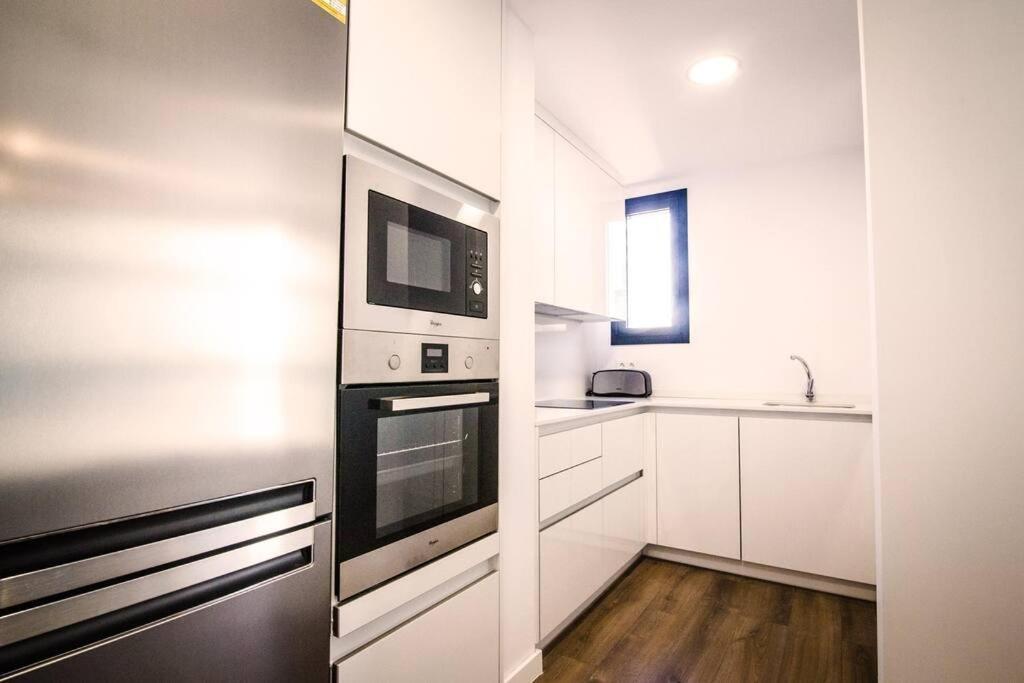 4-1 Apartamento De Diseno En El Centro De Reus Appartement Buitenkant foto