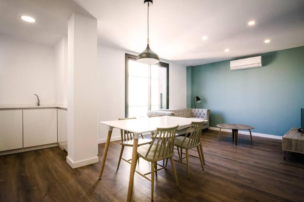 4-1 Apartamento De Diseno En El Centro De Reus Appartement Buitenkant foto