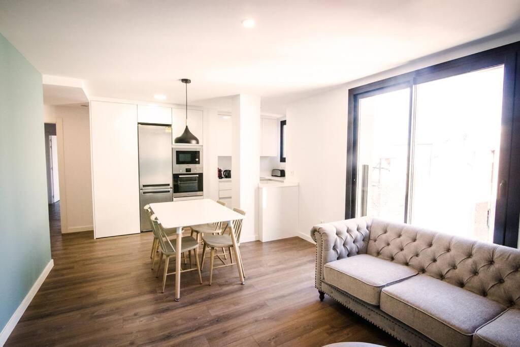 4-1 Apartamento De Diseno En El Centro De Reus Appartement Buitenkant foto